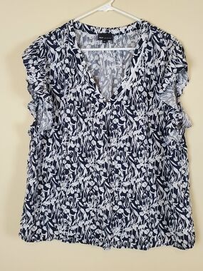 JNY Jones New York Black & White Floral Vneck Blouse Size 2x